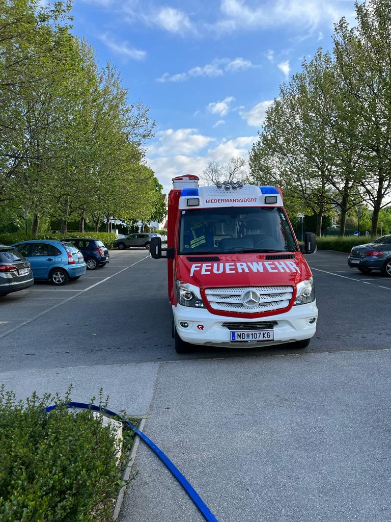 Auspumparbeiten – Freiwillige Feuerwehr Biedermannsdorf